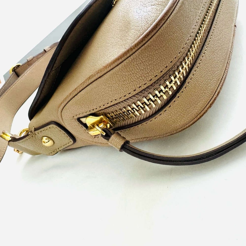DKNY Beige Crossbody Bag with Gold Accents - Picture 4 of 16